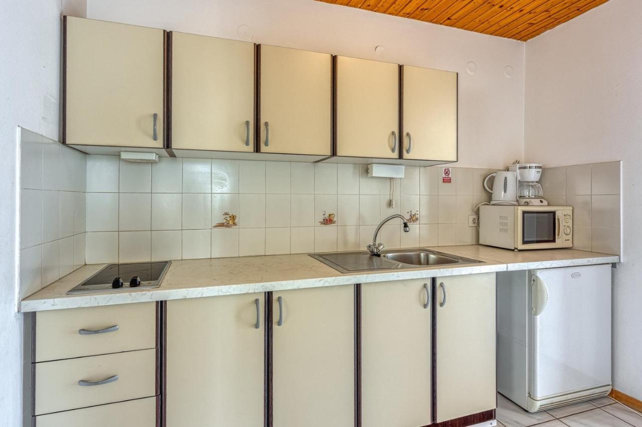 Apartments Kiki Spada Poreč Eksteriør bilde
