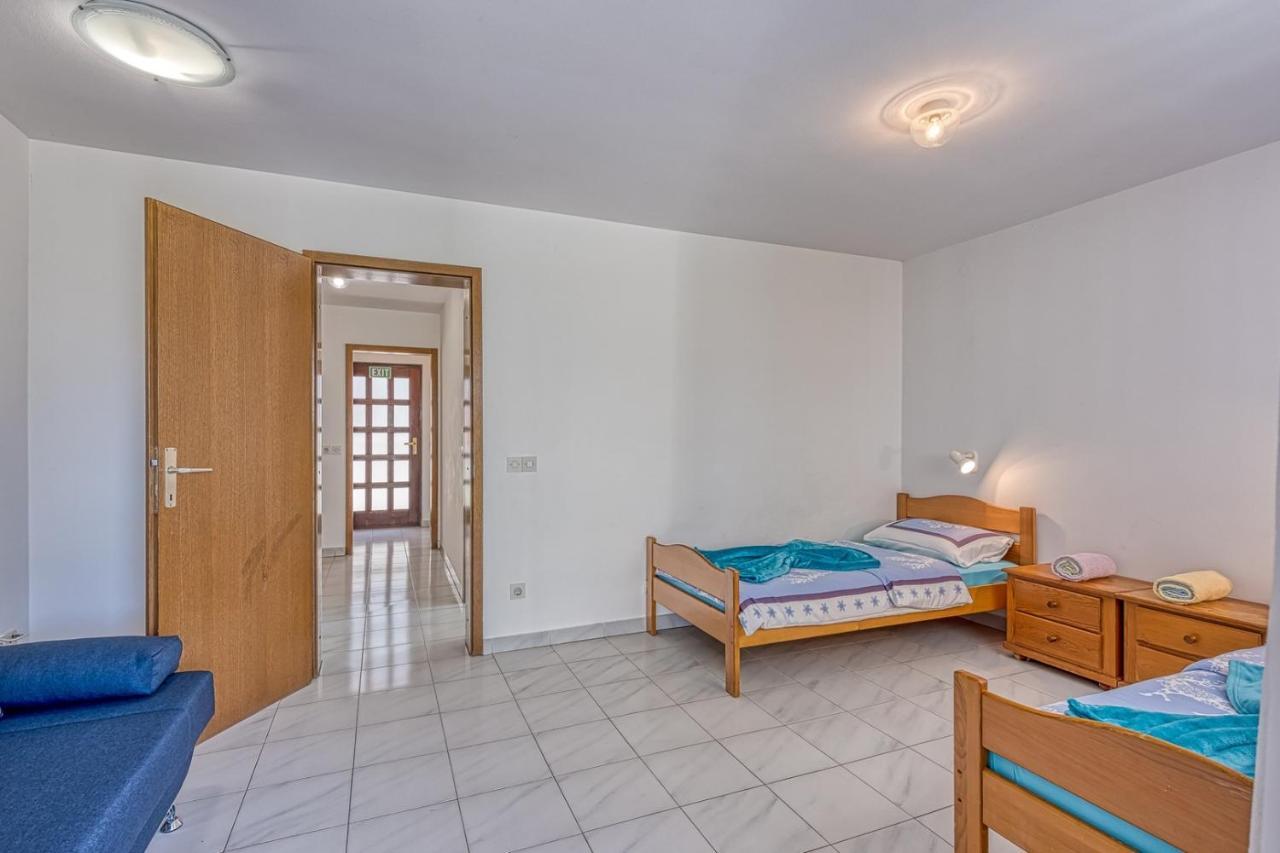 Apartments Kiki Spada Poreč Eksteriør bilde