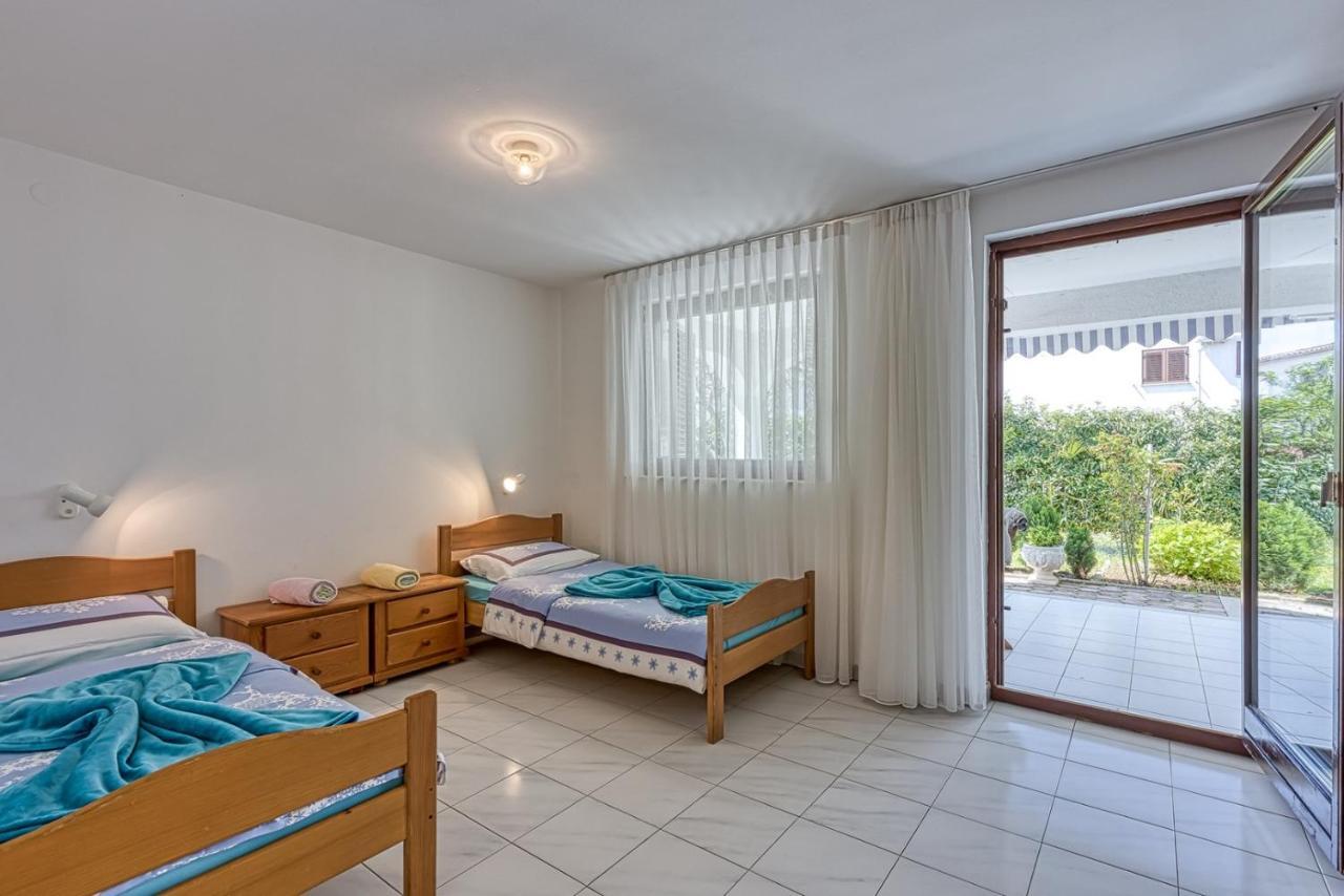 Apartments Kiki Spada Poreč Eksteriør bilde