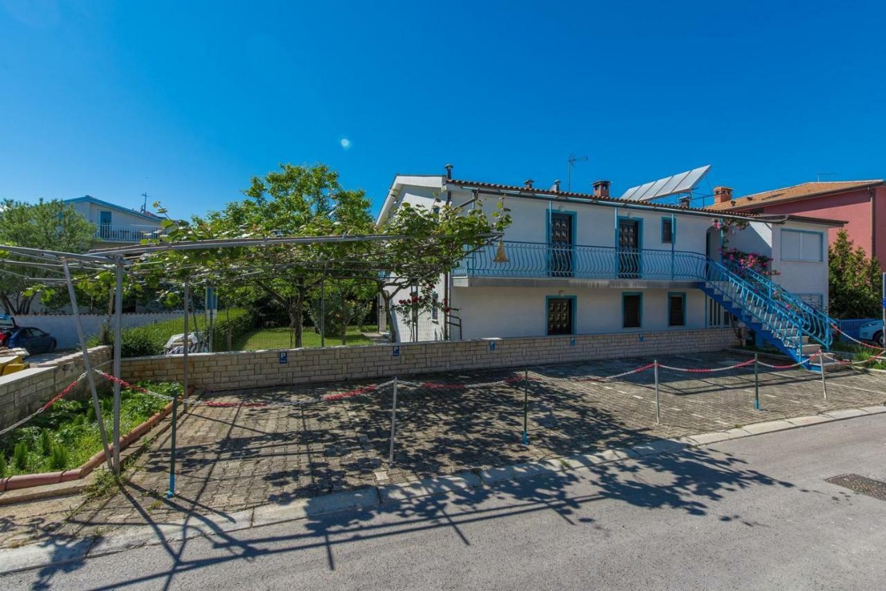 Apartments Kiki Spada Poreč Rom bilde