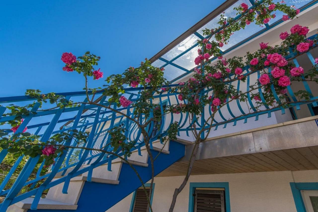 Apartments Kiki Spada Poreč Eksteriør bilde